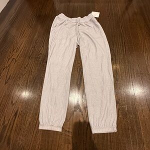 Beyond Yoga Light weight joggers. Guessing small